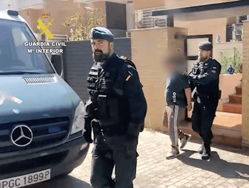 Detenidos un español, chileno y argentino con una mujer de Leganés que robaron 20 chalés de Boadilla, Las Rozas, Pozuelo y Villaviciosa de Odón