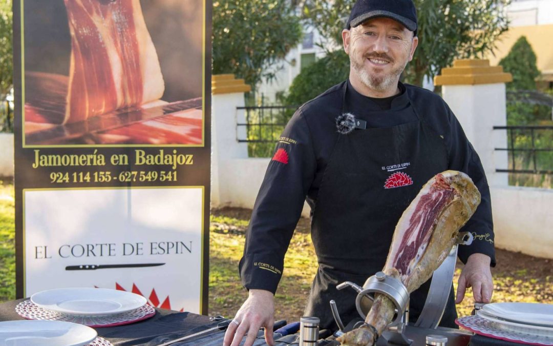 El Corte de Espín ofrece una experiencia culinaria completa en la comercialización del jamón ibérico