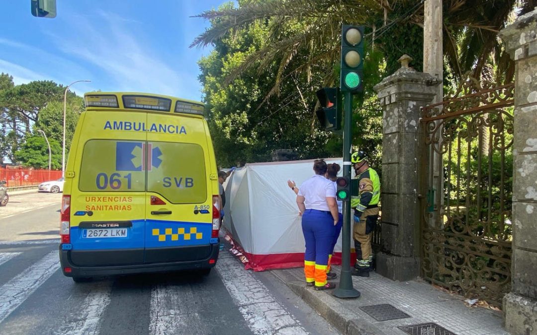 Un vecino de Majadahonda de 75 años de vacaciones en Vilagarcía de Arousa (Pontevedra) muere atropellado al cruzar con un semáforo en rojo