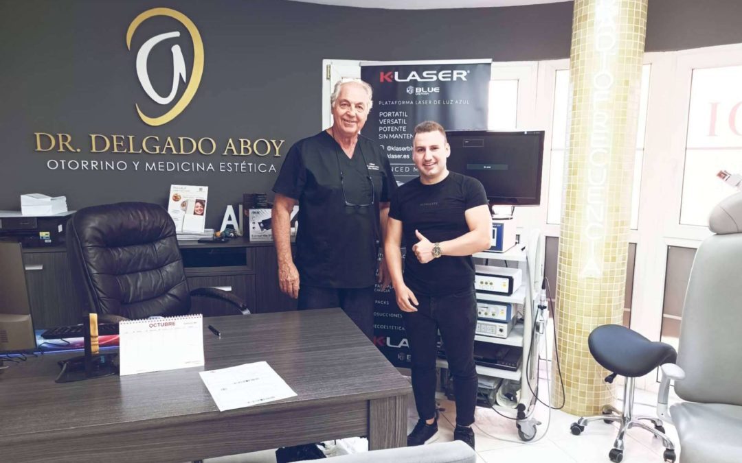 OSCAR PEREZ MADOLELL, conocido artísticamente como DJ Oscar, acude al especialista Jesús Francisco Delgado Aboy, otorrinolaringólogo, para una reducción de cornetes sin cirugía en Melilla