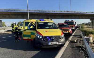 El grave accidente de un conductor en la M-50 (Majadahonda) obliga a cortar la autovía: vídeo del traslado del herido al Hospital Puerta de Hierro