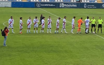 Crónicas de prensa y 20 fotos de la afición en Móstoles con el Rayo Majadahonda: visión de los entrenadores Jesús Arribas y Víctor González