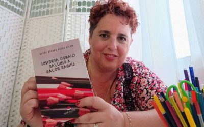 Belén García López publica ‘Cuando aprendí a dibujar líneas rojas’.