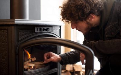 El calor del hogar de las estufas de leña como aliadas del invierno