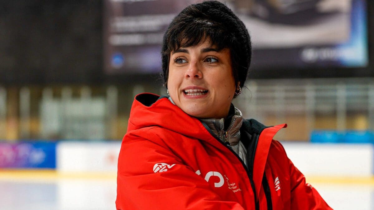 Sara Hurtado (Majadahonda), la mejor patinadora de España, busca la paz: «Rusia y Ucrania son pueblos primos hermanos que viven en una cárcel por la guerra»