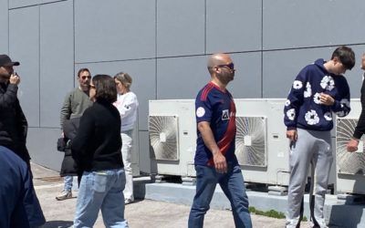 40 fotos de la afición del Rayo Majadahonda y 10 crónicas en la serie sobre los «play off» contra el Sant Andreu: la prensa deportiva (I)