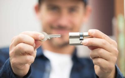Reparaciones 10 amplía sus servicios con cerrajeros 24 horas en Alicante y Elche