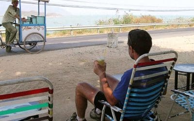 ´Rutas perdidas, oasis de seda´; Fernando M. Romero Pecourt publica una ambiciosa obra sobre su travesía ciclista a lo largo de la Ruta de la Seda.