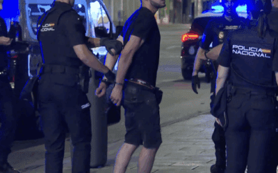 Las fotos y el vídeo de los 3 jóvenes de Majadahonda apuñalados a las 4 de la mañana en Moncloa para robarles