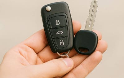 Duplicado profesional de llaves tras la pérdida de llaves de coche o moto, el servicio especializado de EGINER
