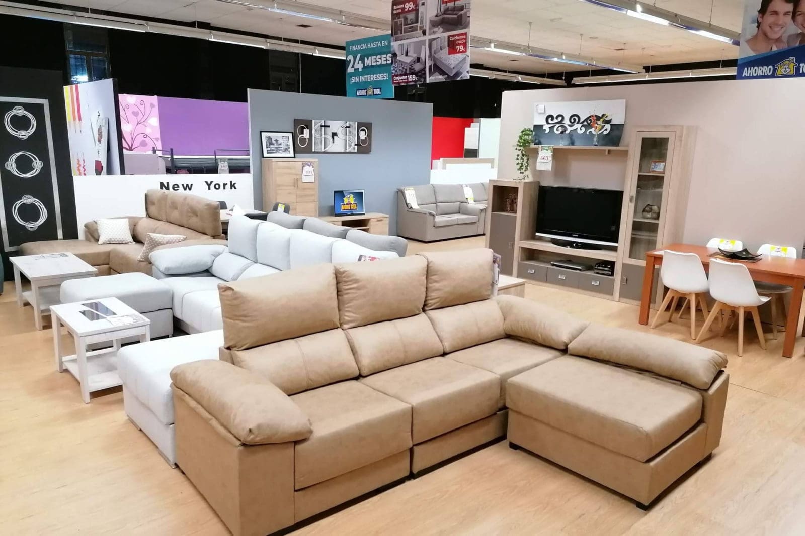 Muebles baratos sin necesidad de esperar el Black Friday, en Ahorro Total