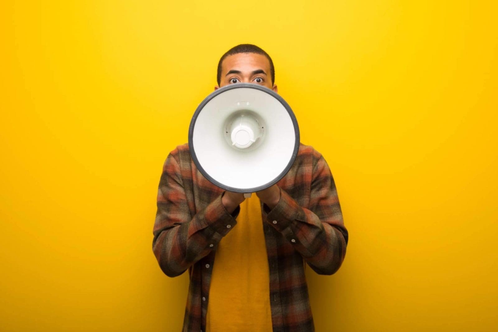 Aún es viable hacer marketing por WhatsApp con herramientas externas