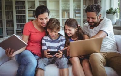 Mercedes Bermejo presenta una guía emocional para profesionales y familias en ‘Emociones familiares’