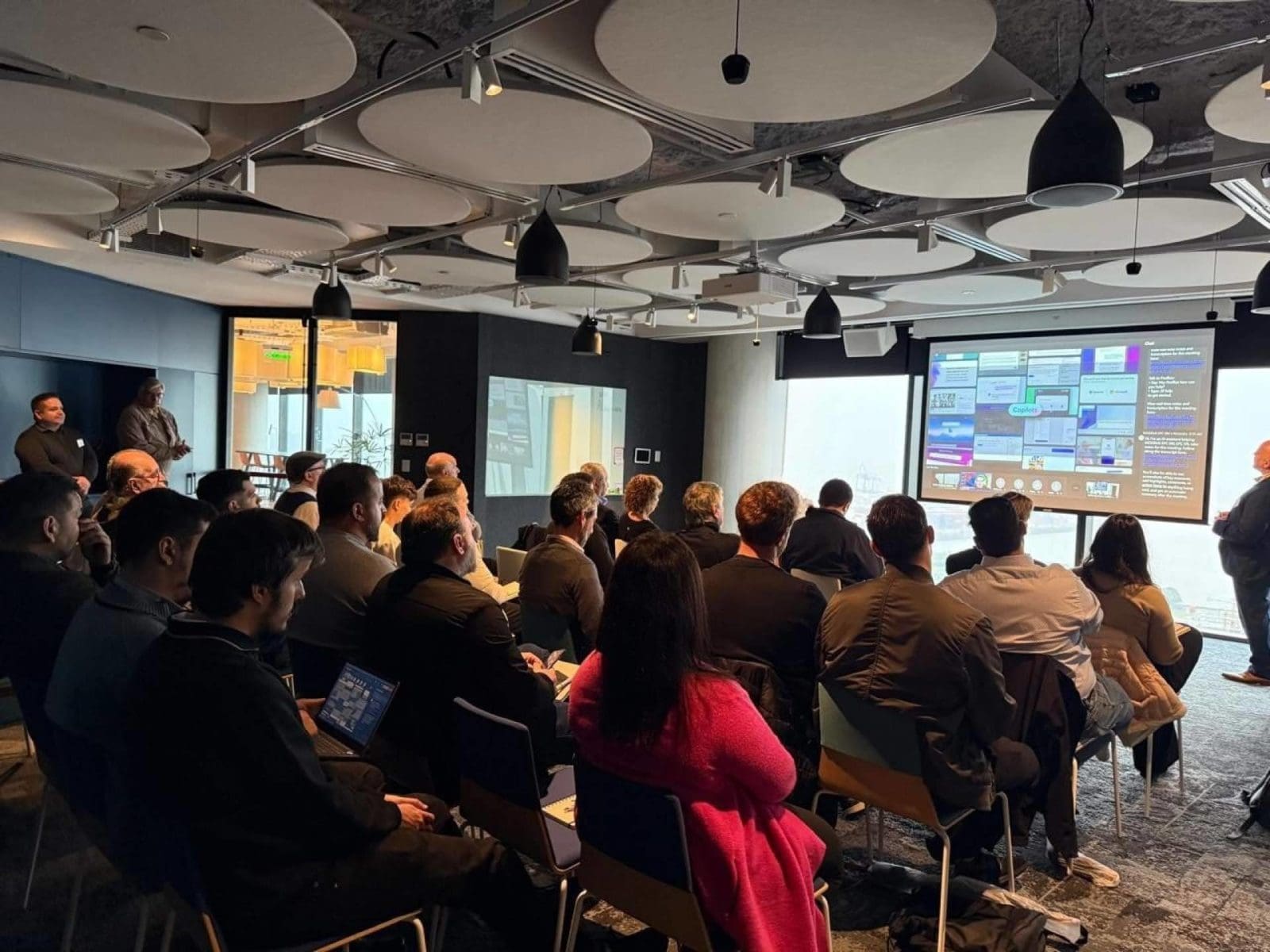 ALDEA desafíos digitales en las oficinas de Microsoft Argentina