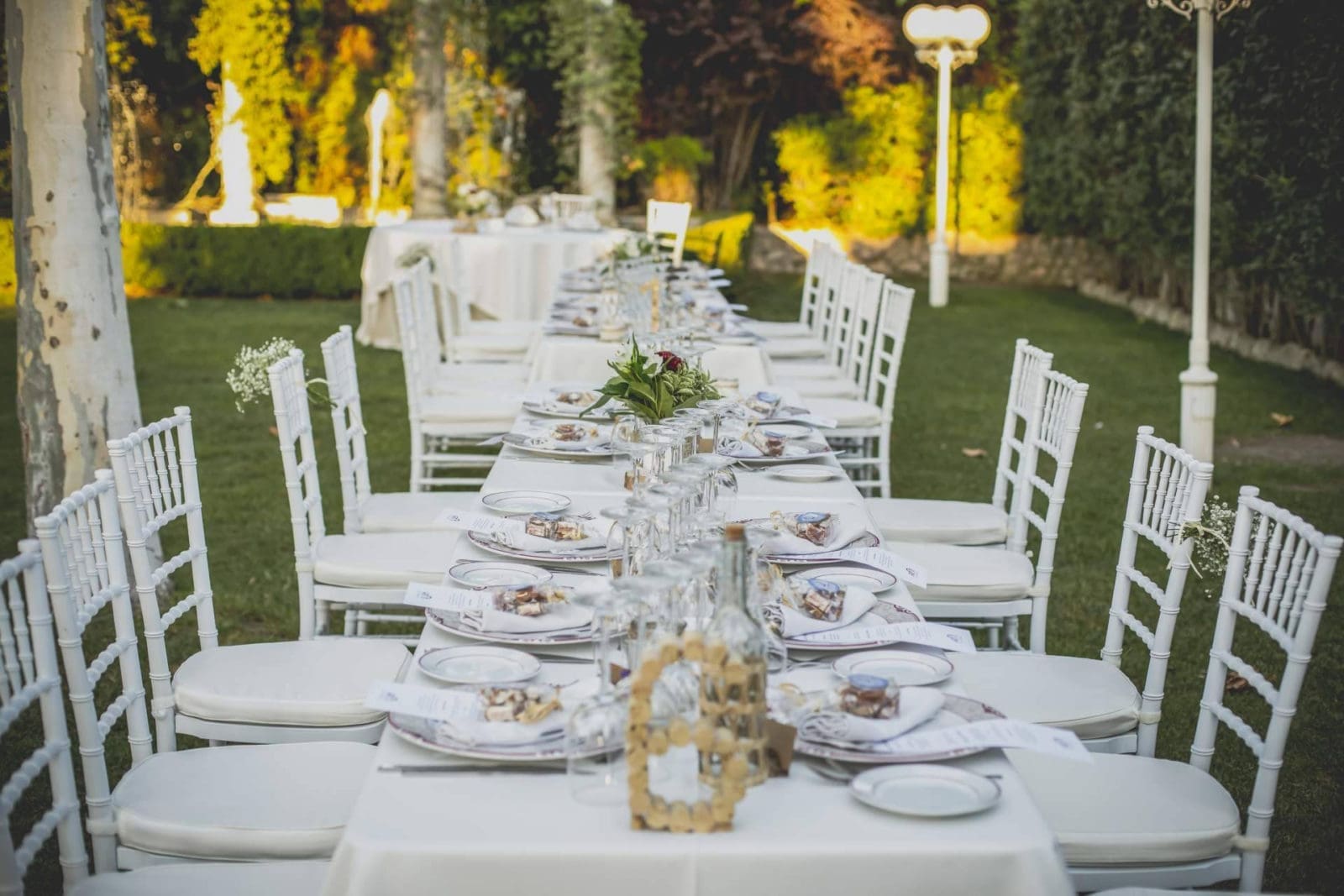 Arcos, Columnas y Trébol, escenarios de FuenteArcos para bodas al exterior en Madrid