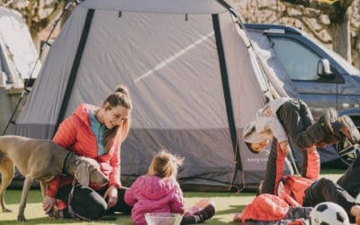 Un camping en Barcelona con bungalows pensado para vacaciones activas y relax en plena naturaleza