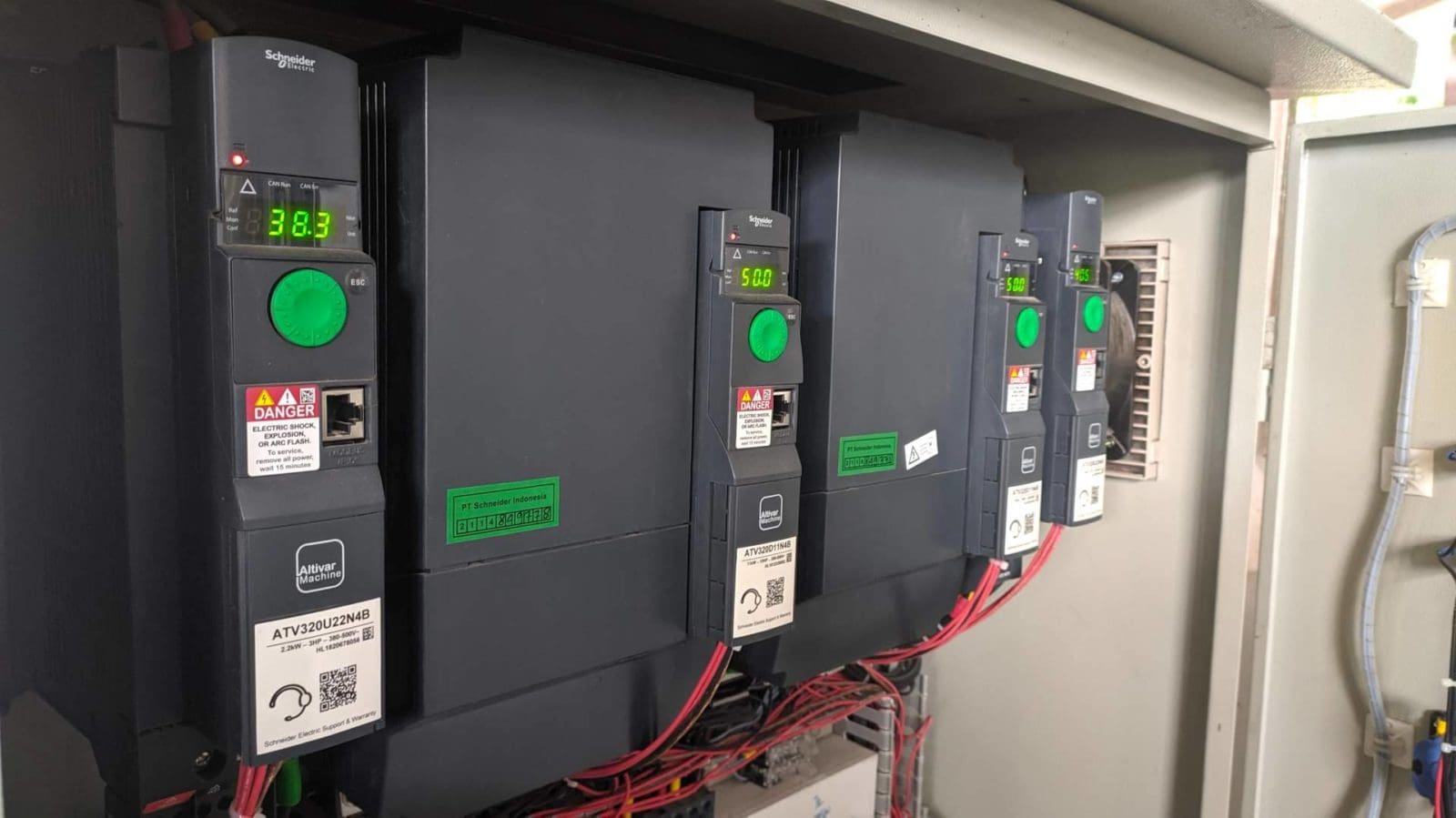 Cadenza Electric anuncia gran stock de material eléctrico Schneider con envío inmediato