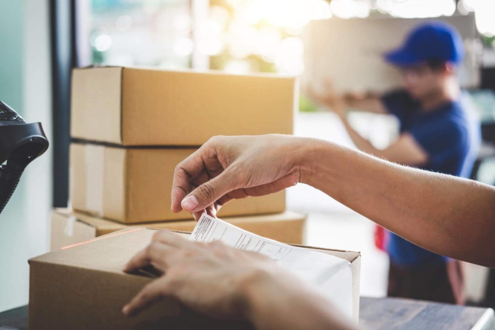 Del buzón a la logística inteligente; la evolución de los envíos en el Día Mundial del Correo