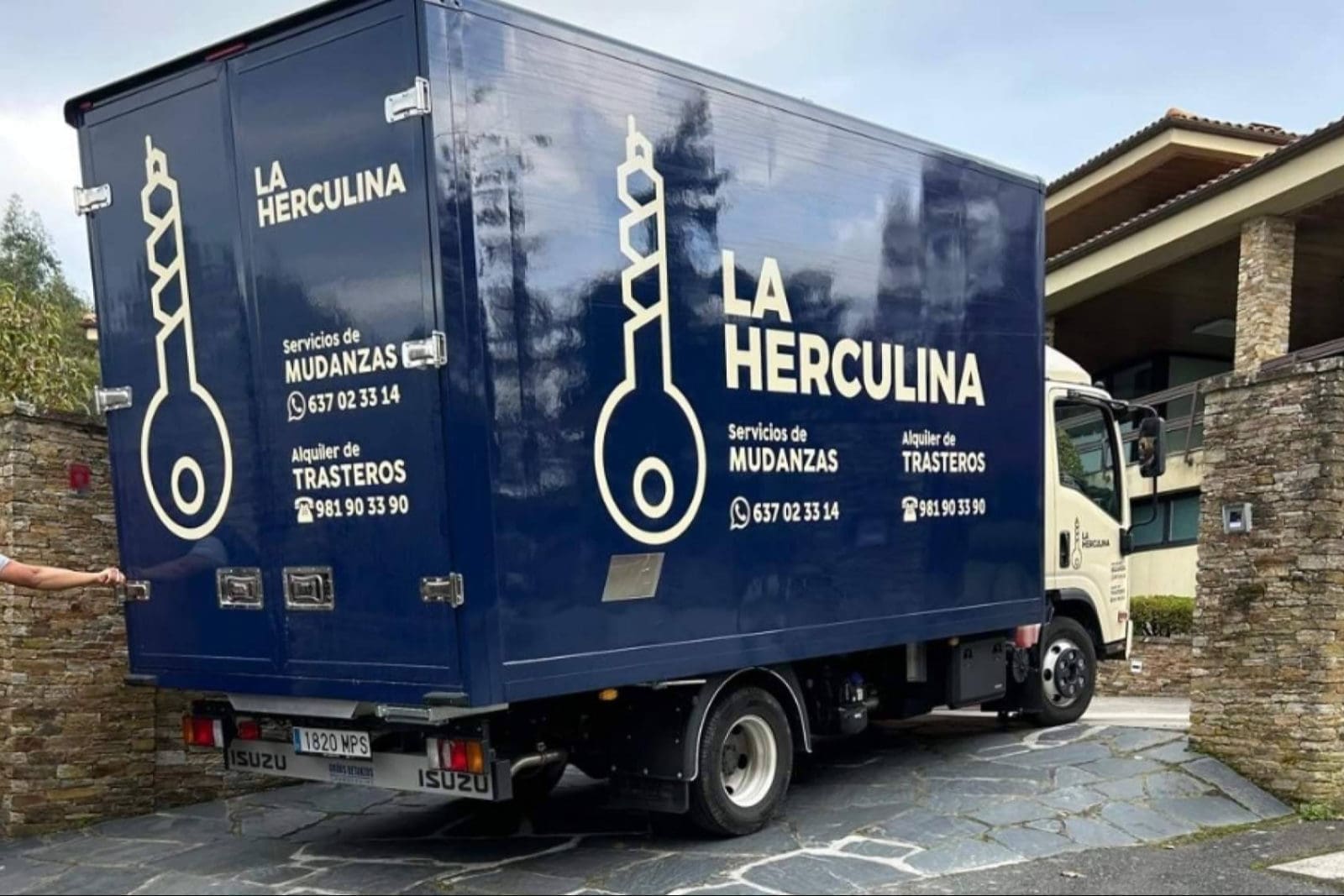 Mudanzas La Herculina revoluciona el sector en A Coruña con un servicio integral de mudanza y almacenamiento