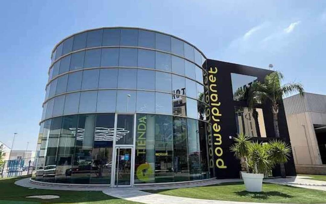 Powerplanet, la empresa de comercio electrónico murciana, en el FT300