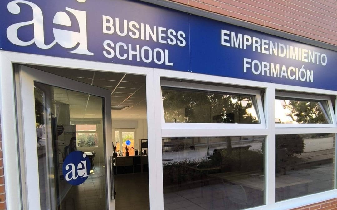 Formación profesional sin artificios, AEI Business School y el concepto de la escuela no escuela