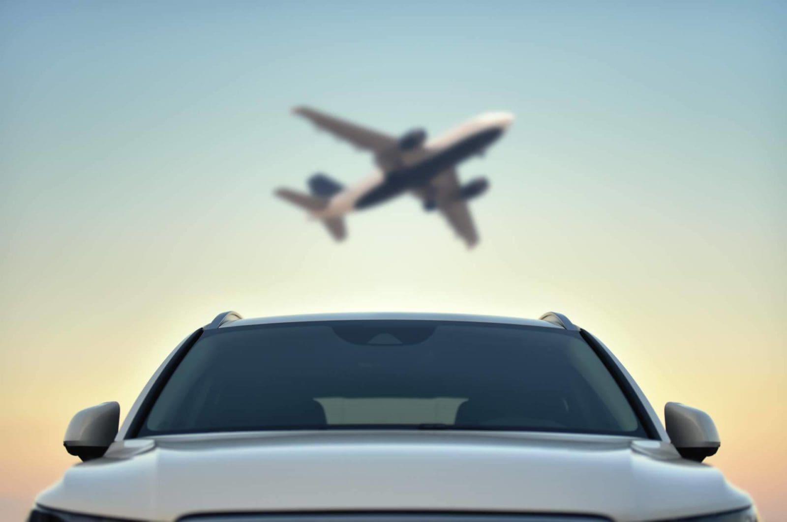 Viajeros eligen parking aeropuerto Alicante por seguridad y servicio directo a la terminal