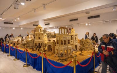 El Belén de Majadahonda y sus figuras navideñas: las herramientas de los artesanos y los dibujos de los belenistas