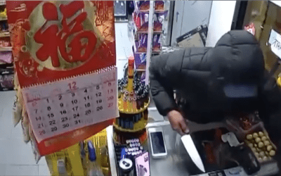 La Guardia Civil de Majadahonda detiene a un dominicano de 38 años que atracó a un «chino» con un cuchillo: otras 2 tiendas asaltadas en octubre (vídeo)