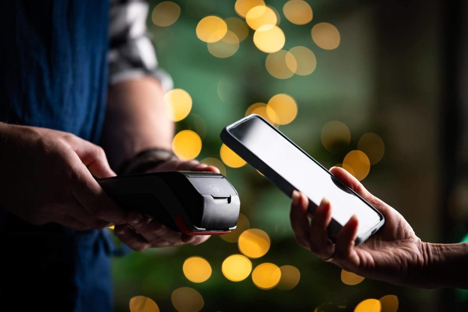 Cada vez más, las compras navideñas se pagan poco a poco