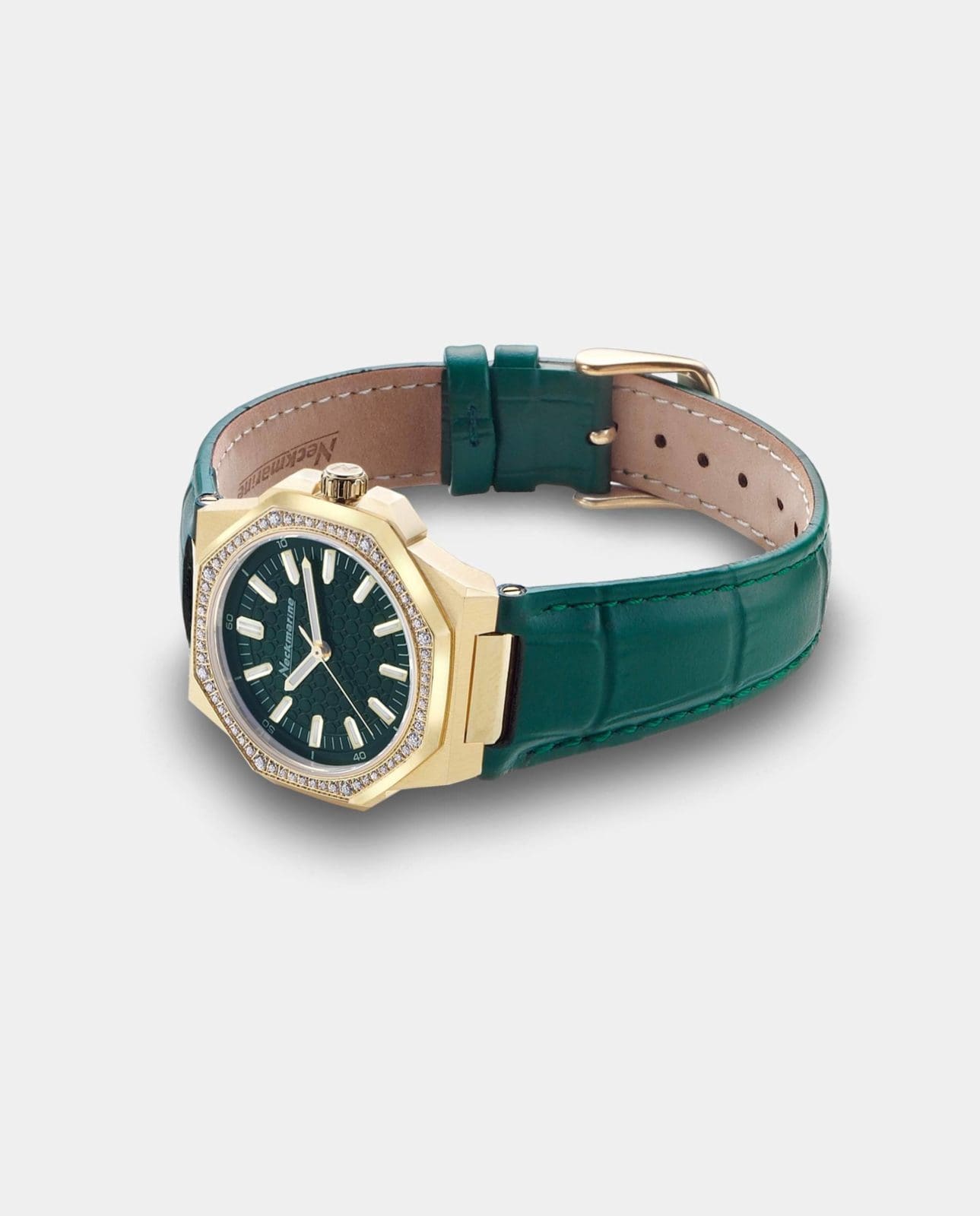 Neckmarine presenta tres nuevos modelos y apuesta al verde