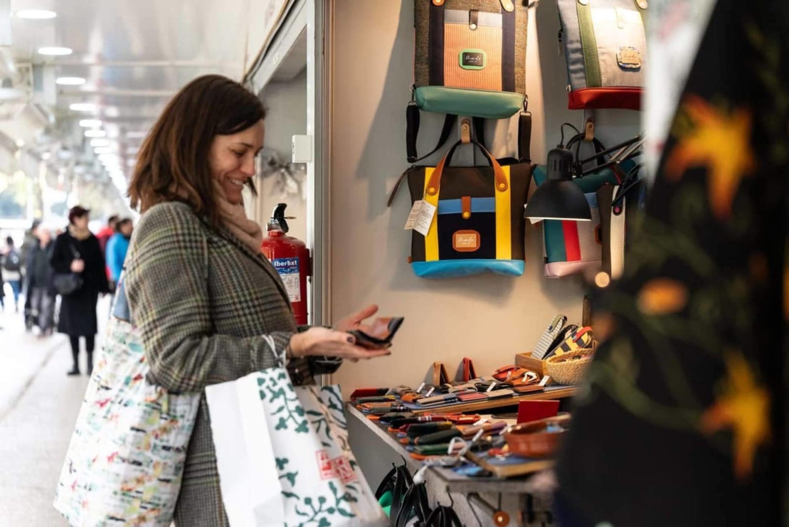El Paseo de Recoletos vuelve a celebrar la artesanía