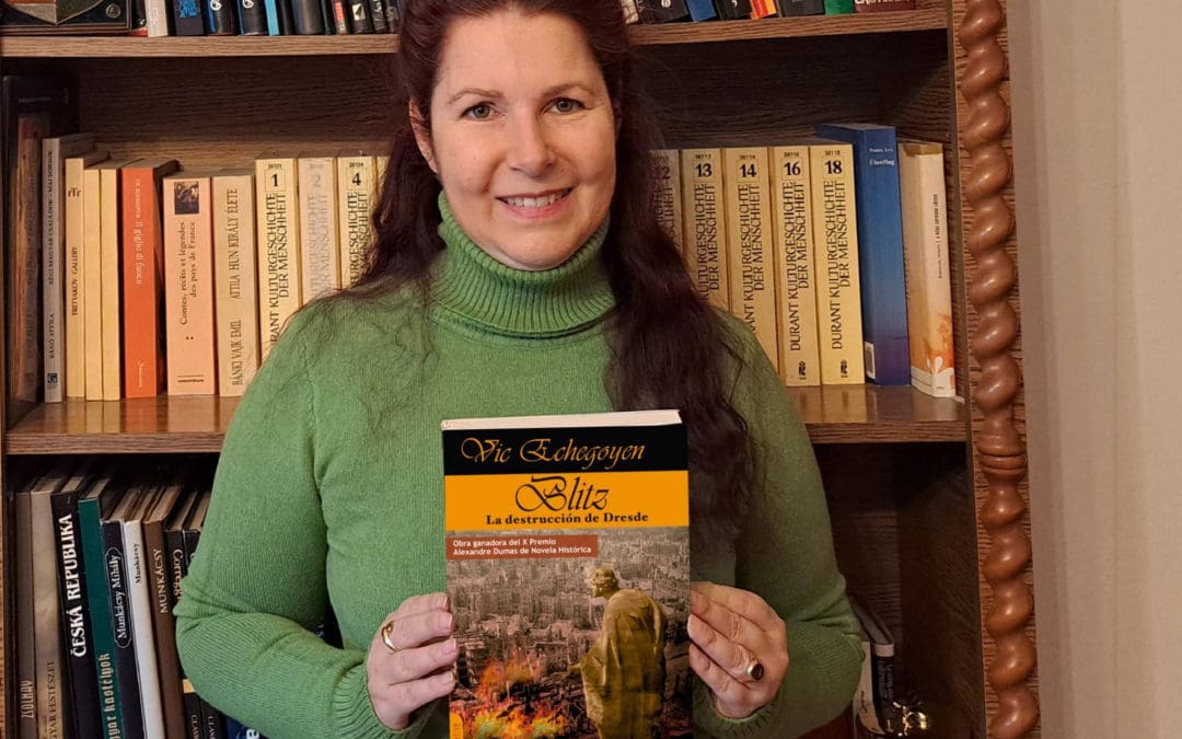 Vic Echegoyen conmemora el 80 aniversario del final de la segunda Guerra Mundial con su novela histórica Blitz, la destrucción de Dresde