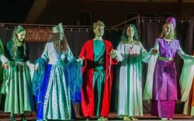 Emilio Pacheco (Majadahonda) estrena obra de teatro en Montiel (Ciudad Real) y escribe «Plaza Mayor»