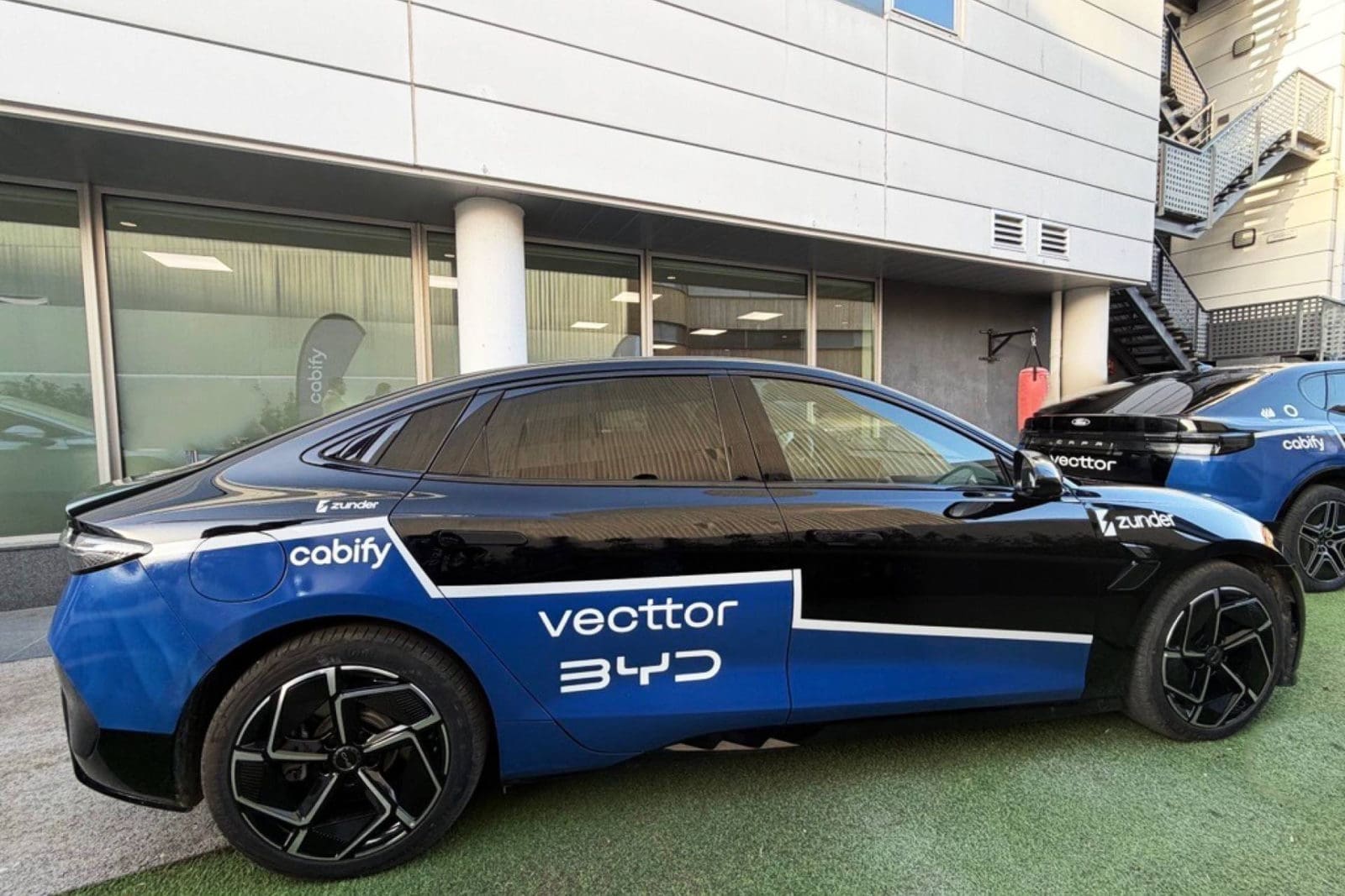 Zunder impulsará la movilidad eléctrica en el Eco Rally 2026, reforzando su presencia internacional