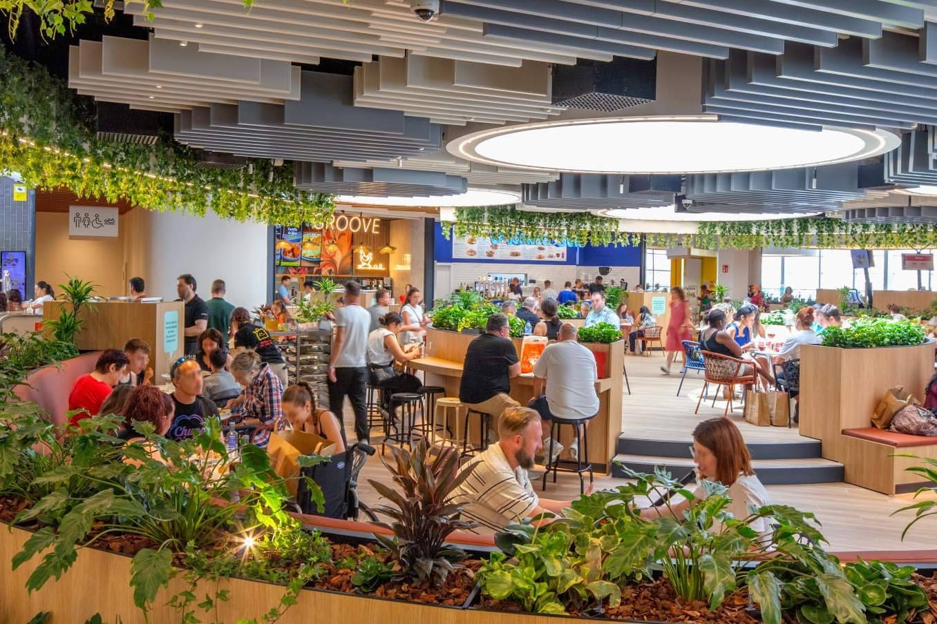 RÍO Shopping impulsa su zona de restauración con máquinas arcade y una promoción exclusiva con IKEA