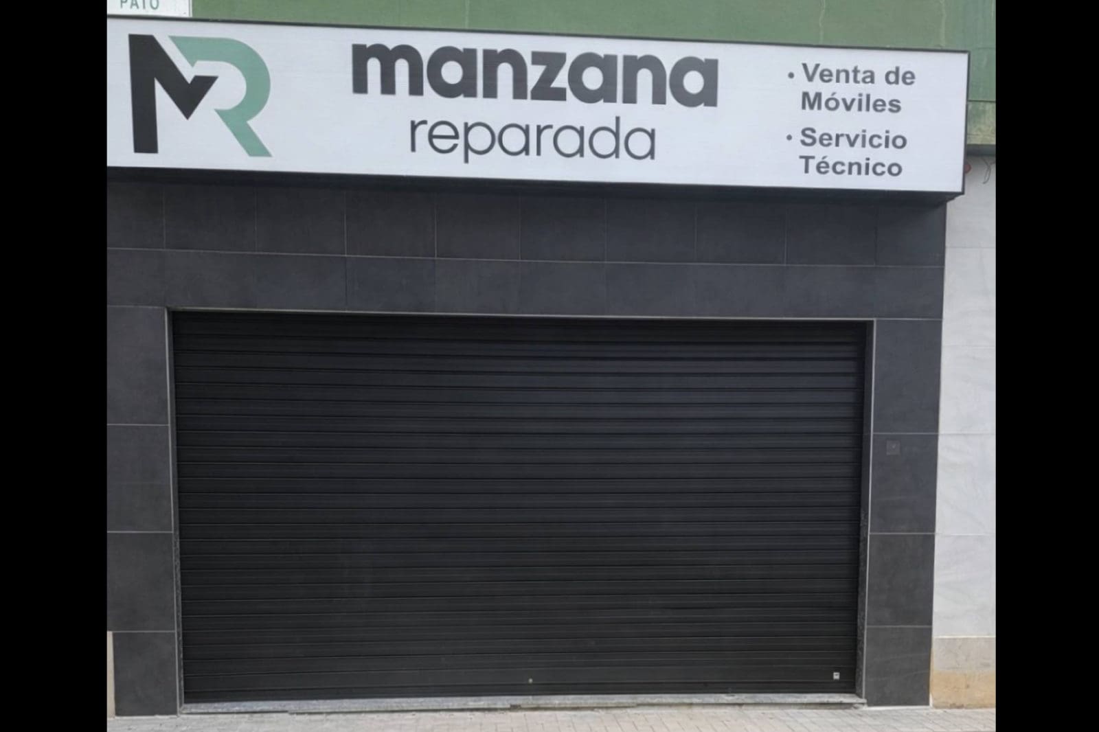 Manzana Reparada aterriza en Málaga y acelera su expansión como una de las marcas líderes en telefonía