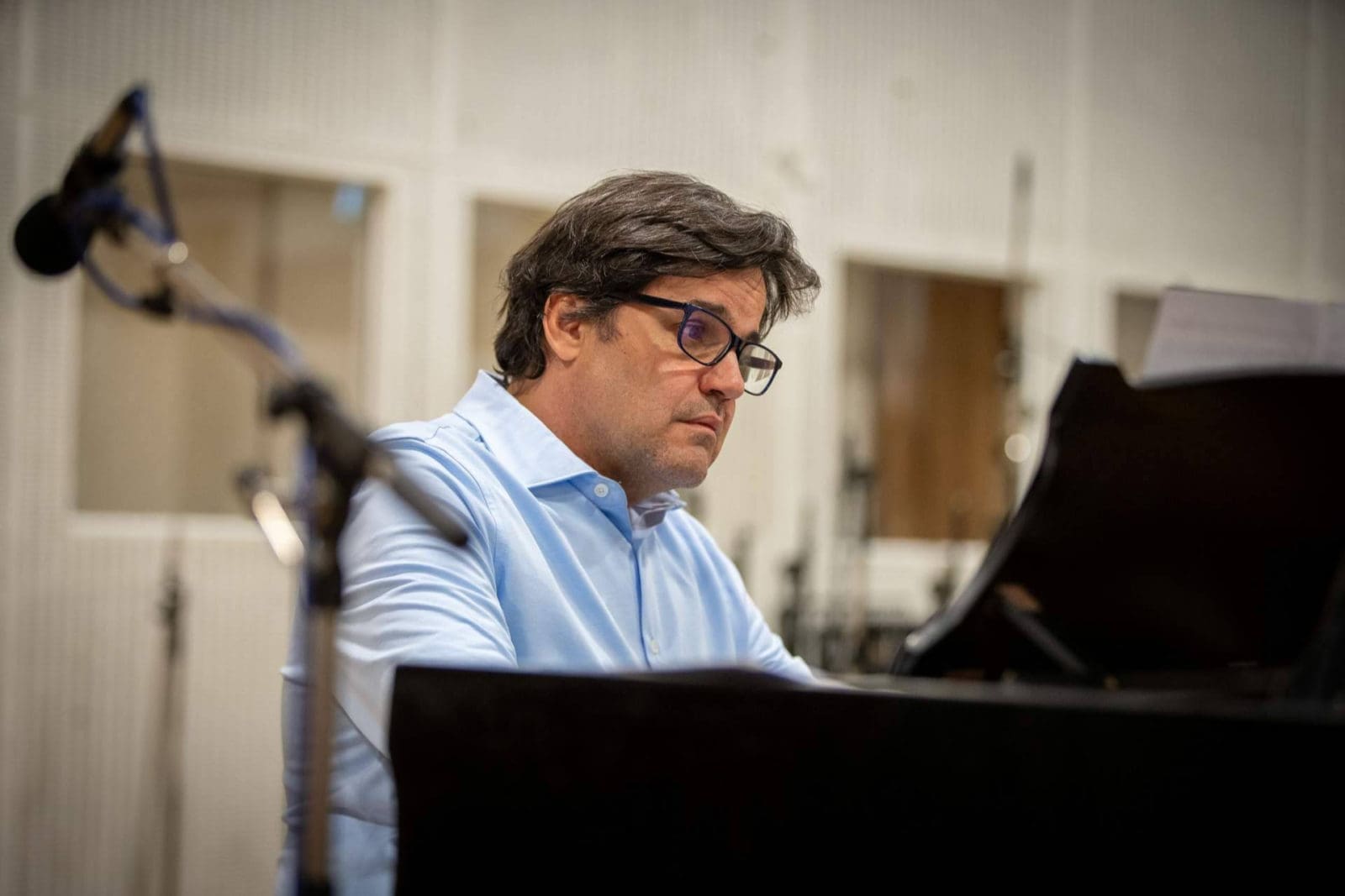 Tito García González presenta ‘Transmoderno’