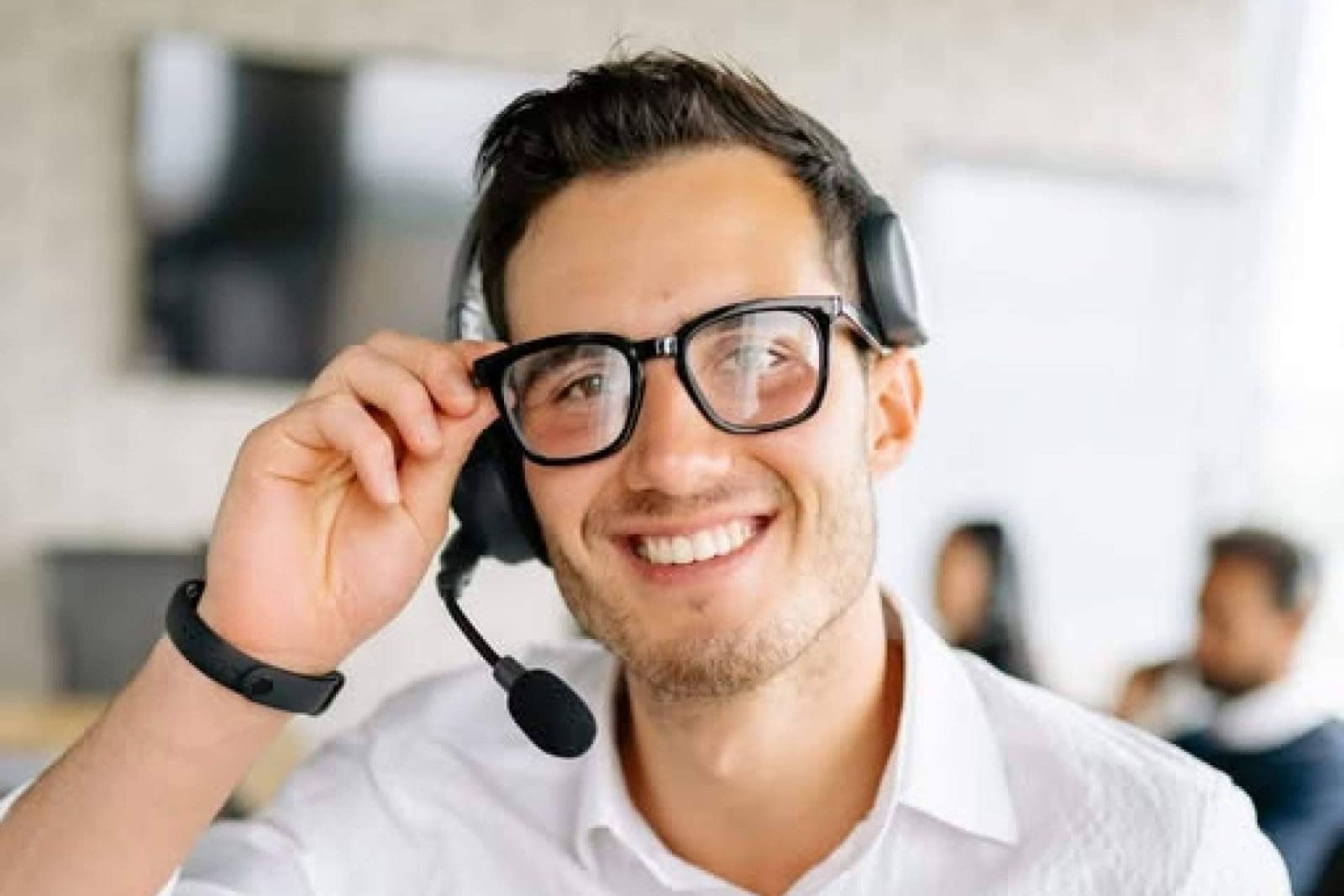 SVAE lleva el asistente virtual para empresas a un servicio de atención telefónica disponible las 24 horas