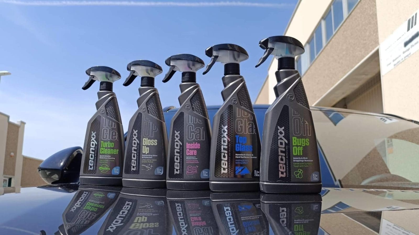 Cómo eliminar insectos y proteger la pintura del coche en verano con Tecnoxx