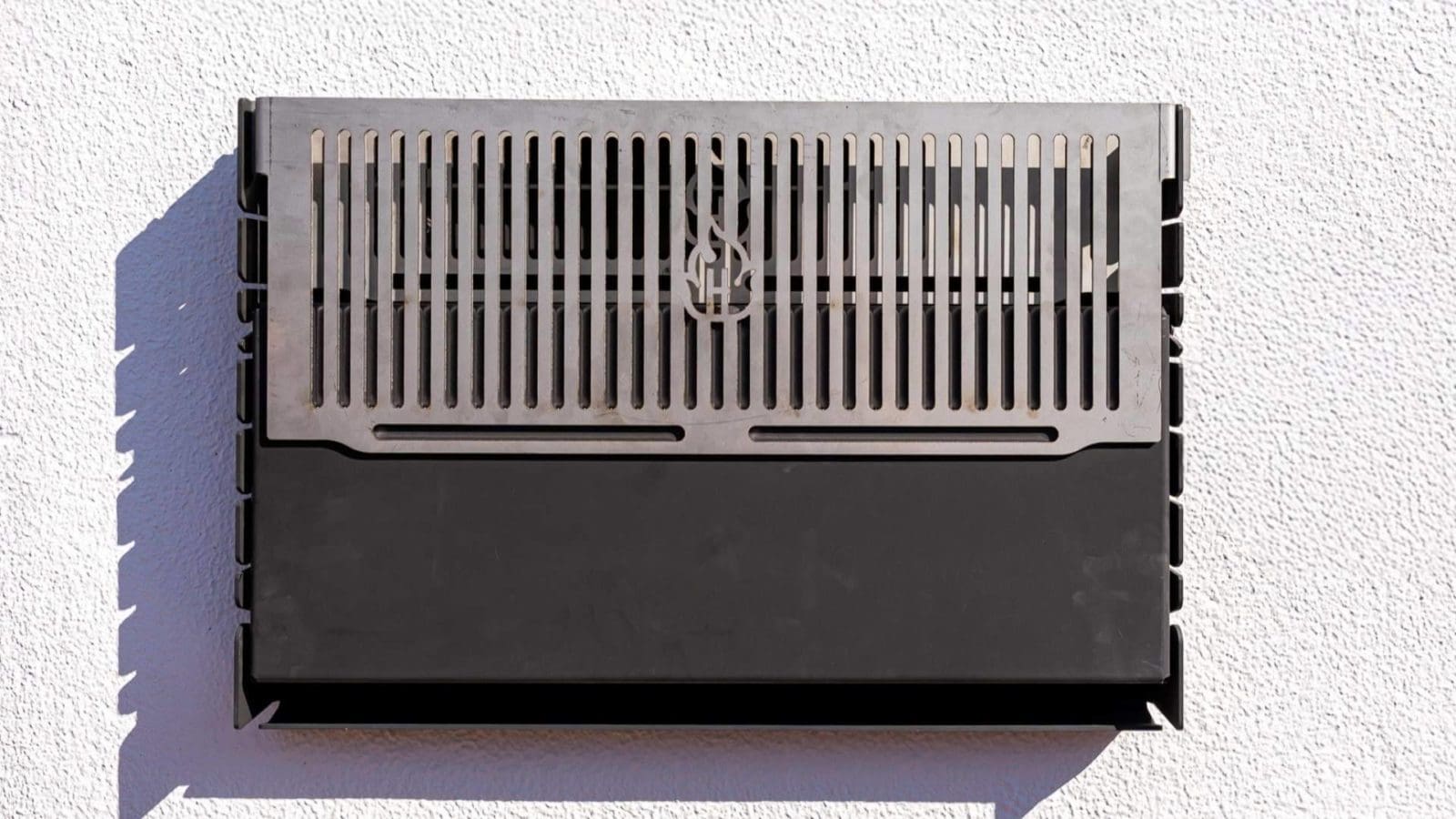 HIDDEN BBQ una barbacoa urbana pensada para usarse, limpiarse fácil y desaparecer cuando terminas