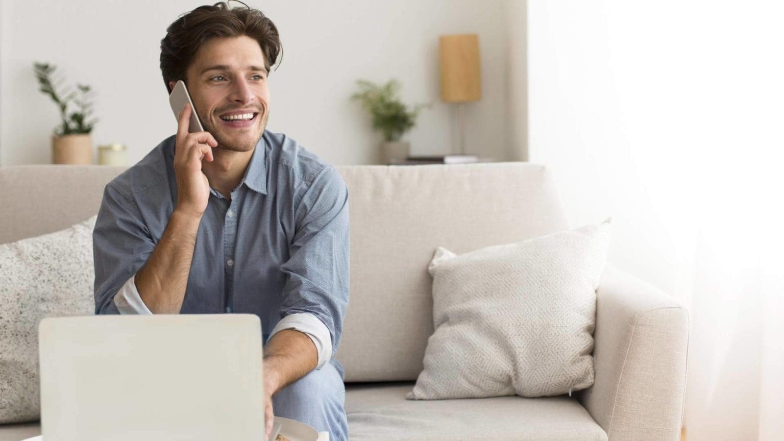 SVAE gestiona llamadas y WhatsApp para empresas 24 horas