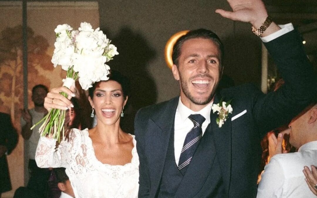 30 fotos de una boda sin «penalty» del futbolista «Ilies Faure» (Rayo Majadahonda): 450 invitados, el menú y el viaje de novios con «luna de miel» en Grecia