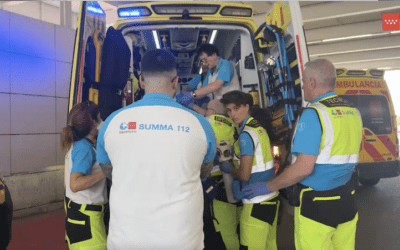 Un obrero cae desde 15 metros en un tejado de la calle Mar Egeo (Majadahonda): Policía Local y Guardia Civil investigan si hubo negligencia