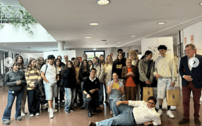 Los 4 jóvenes escritores de Majadahonda premiados con el «Francisco Umbral» estudian en el Bousoño, Reparadoras y Margarita Salas