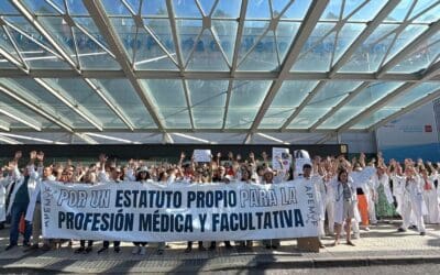 150 médicos y sanitarios del Hospital Puerta de Hierro Majadahonda en huelga contra la ministra (Más Madrid-PSOE) y la consejera (PP)