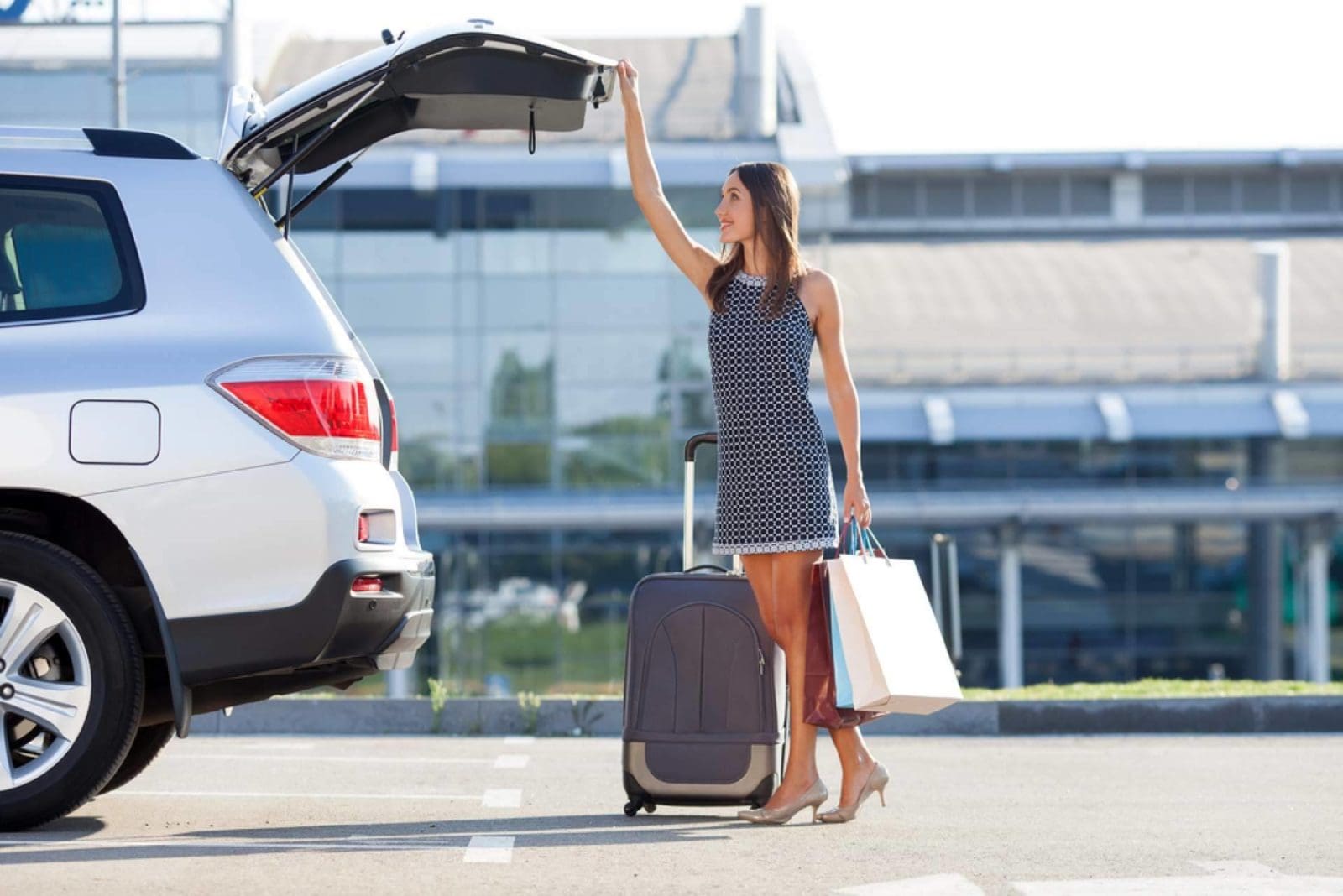 Aparcalo, una alternativa cómoda, segura y económica de Parking Aeropuerto Alicante para viajar sin preocupaciones