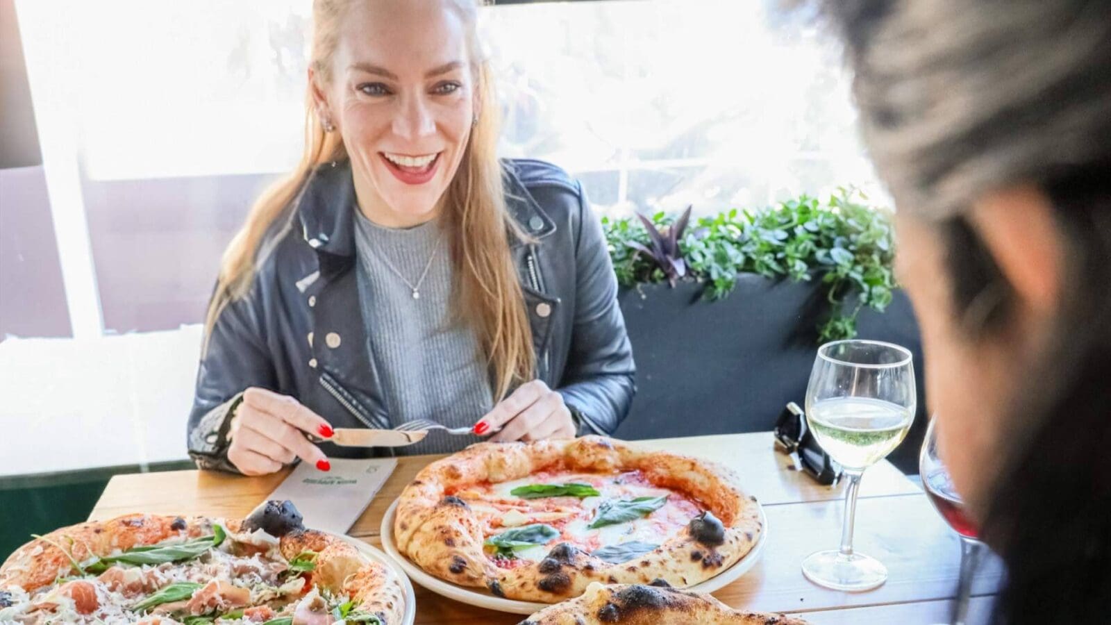 Marketing gastronómico antes de septiembre; aperturas, SEO local y estrategia digital para restaurantes