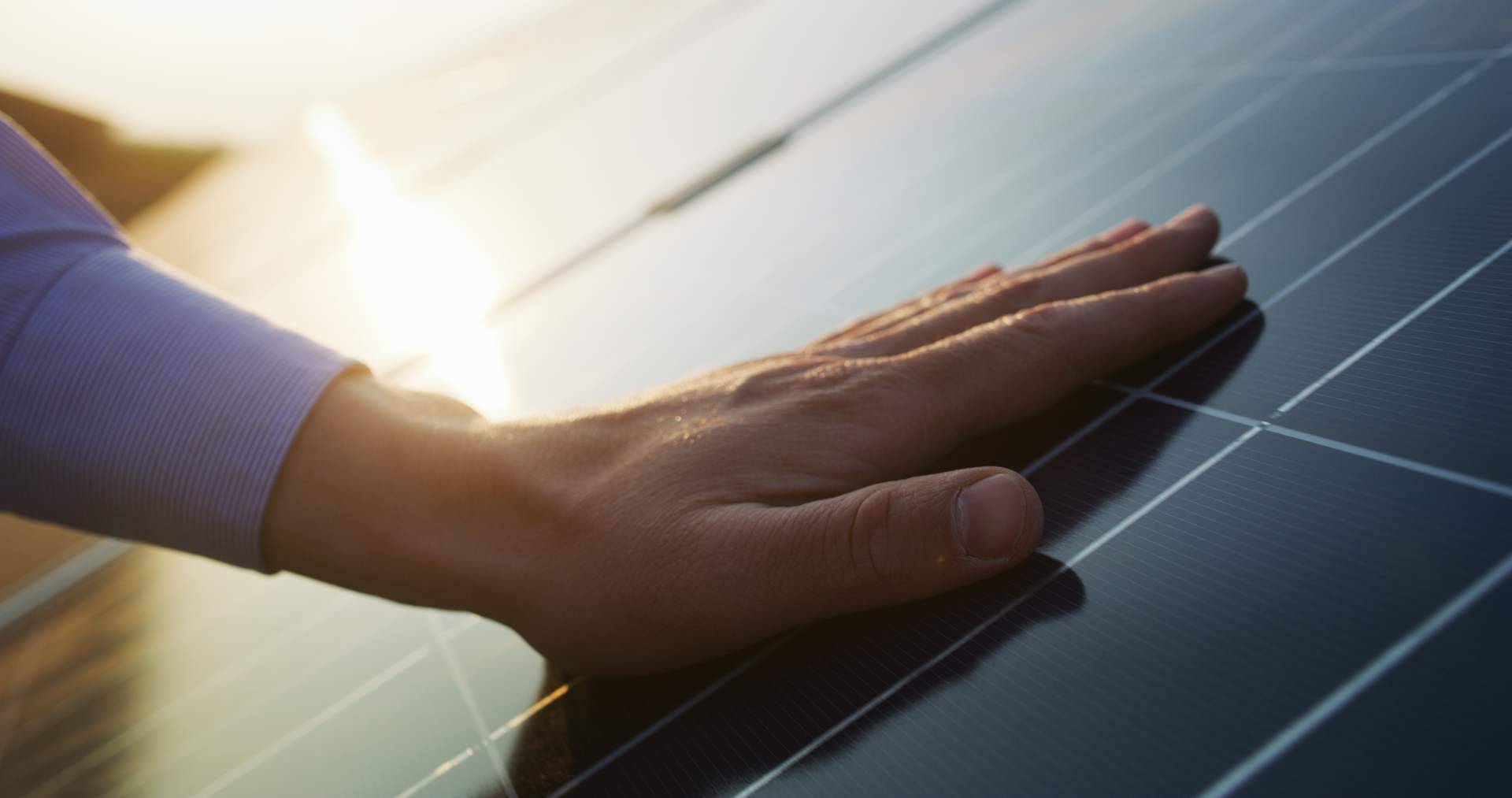 Geesol acerca el autoconsumo fotovoltaico a viviendas y empresas de Sevilla