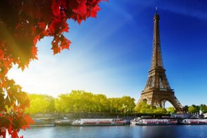 La Torre Eiffel no es solo un monumento: es una lección de humildad