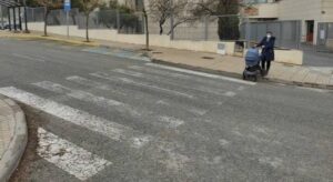 Majadahonda: «Después de los setos sin podar, los pasos de peatones sin pintar» Majadahonda: «Después de los setos sin podar, los pasos de peatones sin pintar»